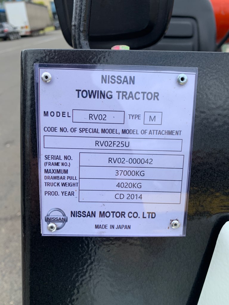 TOW TUG - NISSAN RV02 LPG TOW TUG (L067) - Image 9