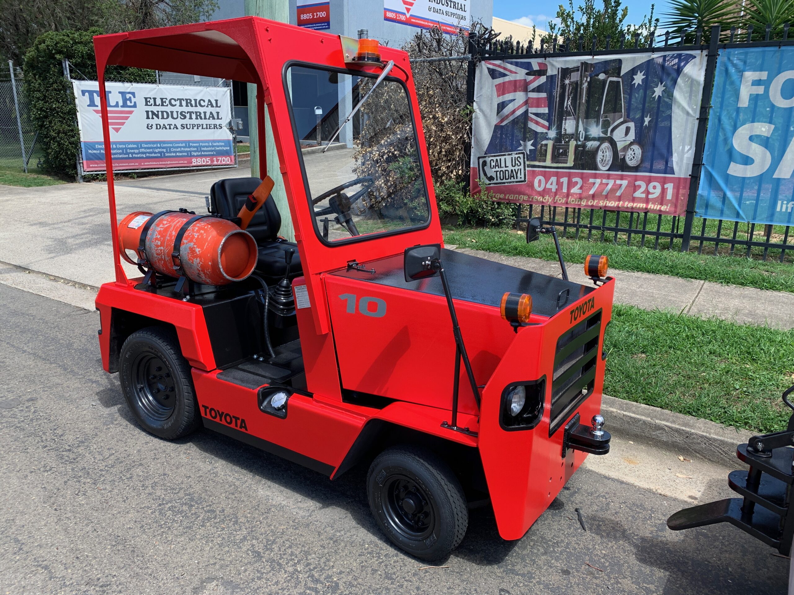 TOW TUG - TOYOTA 2TG10 LPG