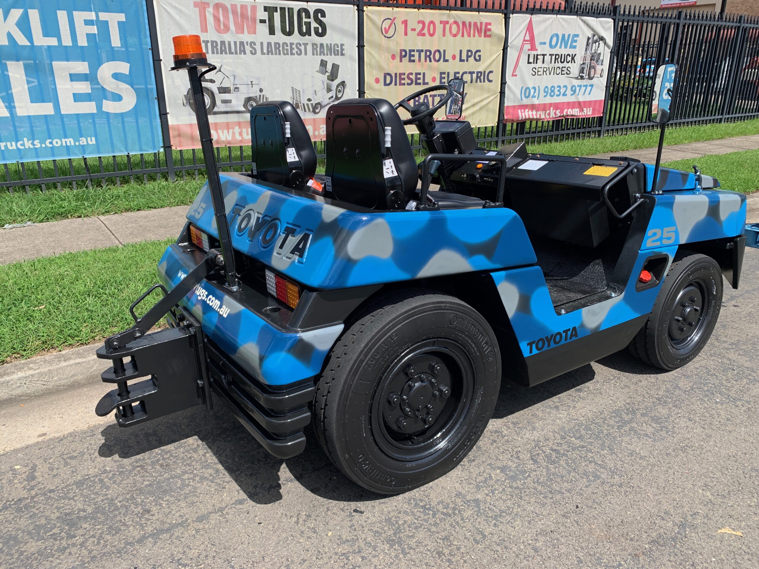 TOW TUG - TOYOTA 02-2TG25 PETROL (S036) - Image 3