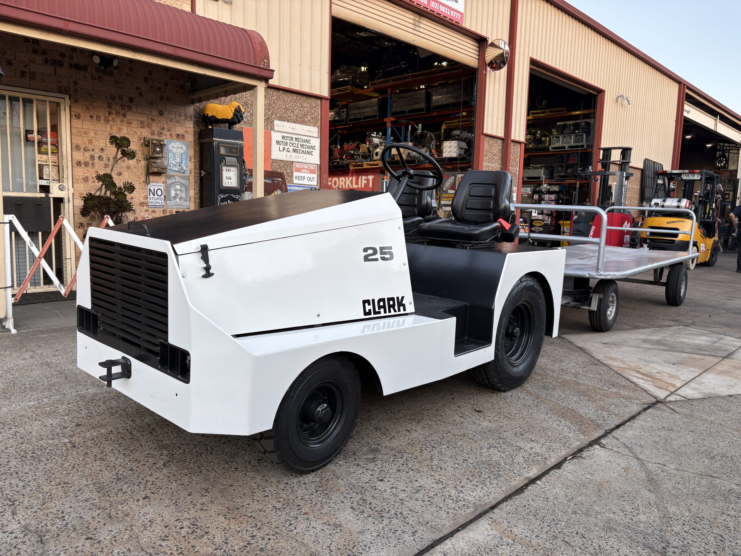 TOW TUG - CLARK PETROL TUG & TRAILER COMBO